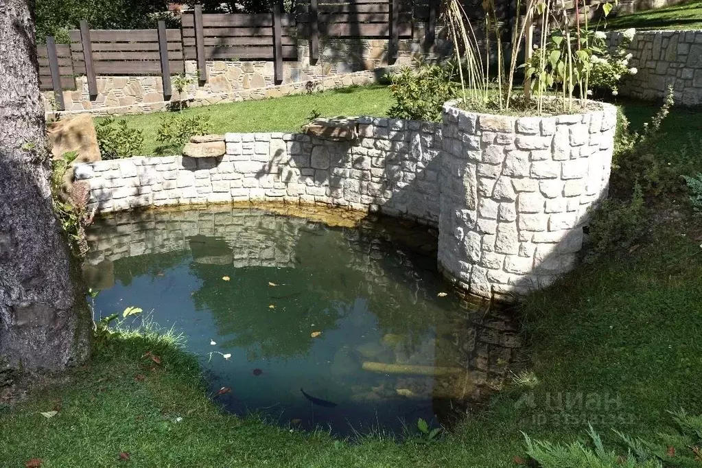 Дом в Краснодарский край, Сочи Красная Поляна пгт,  (560 м) - Фото 2