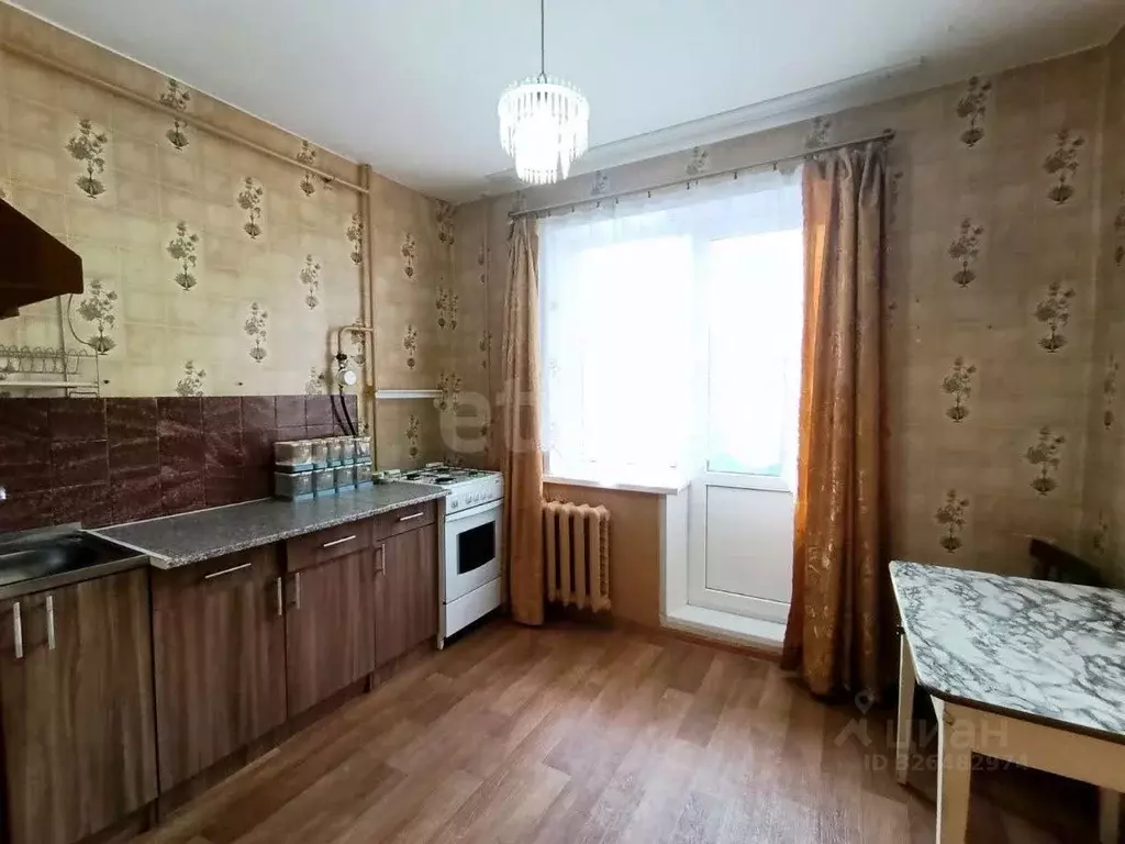 1-к кв. Псковская область, Псков ул. Ижорского Батальона, 8 (32.9 м) - Фото 1