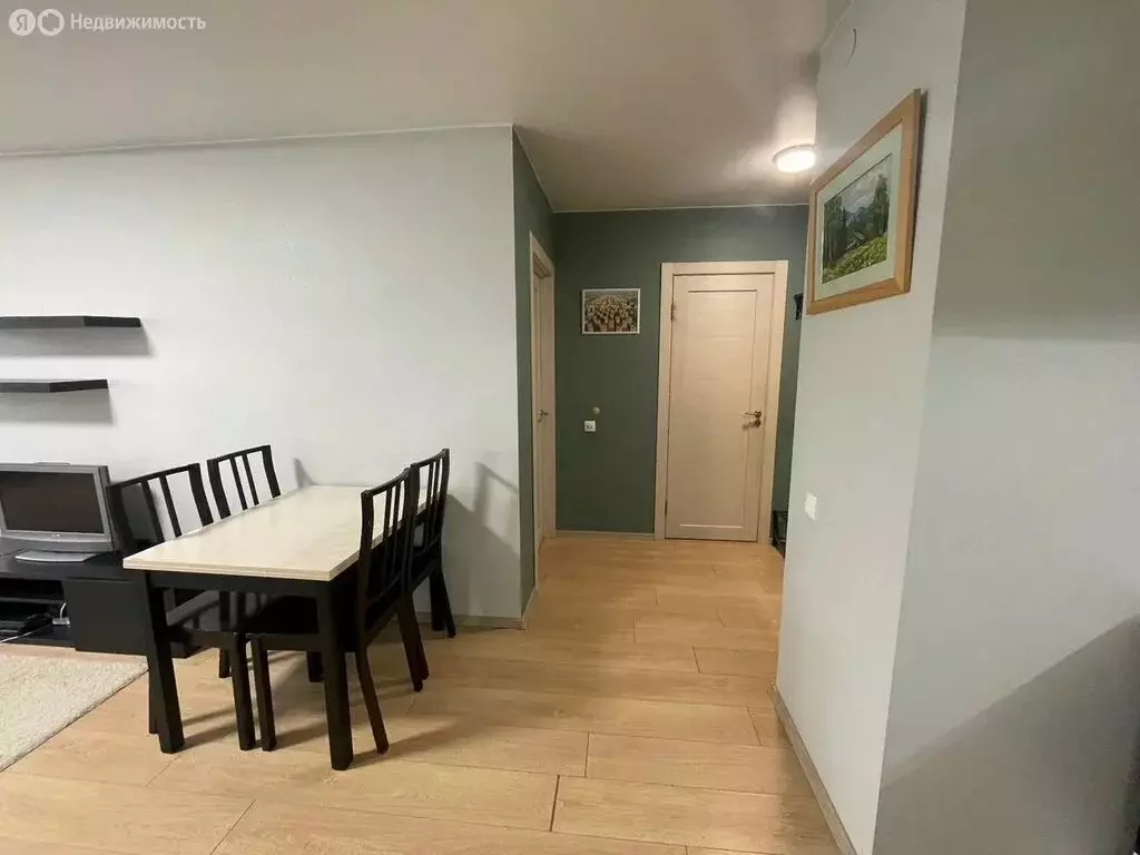 1-комнатная квартира: Тюмень, улица Монтажников, 57 (50.2 м) - Фото 1