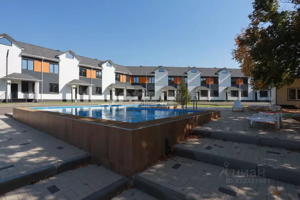 Дом в Саратовская область, Энгельсский район, Красноярское ... - Фото 1