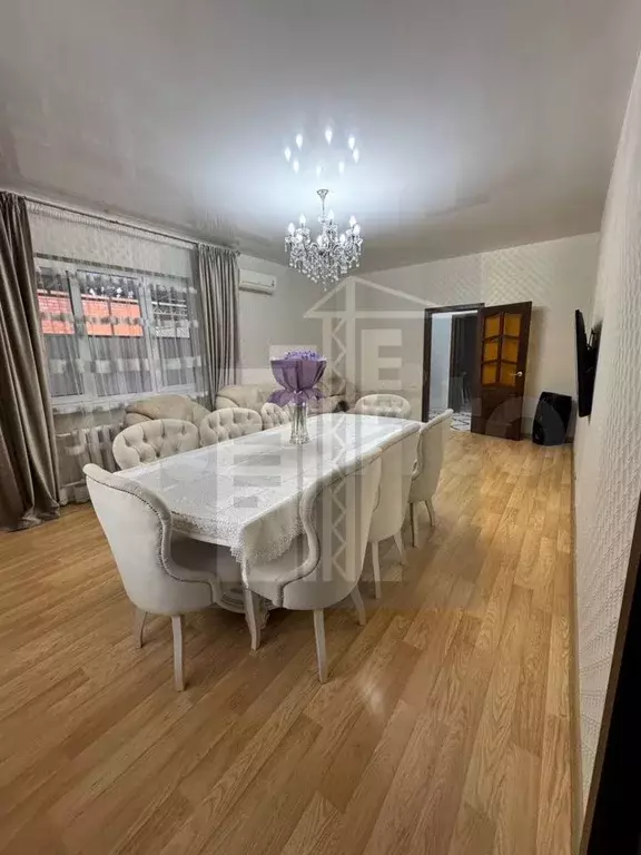 Дом 172,8 м на участке 4,4 сот. - Фото 0