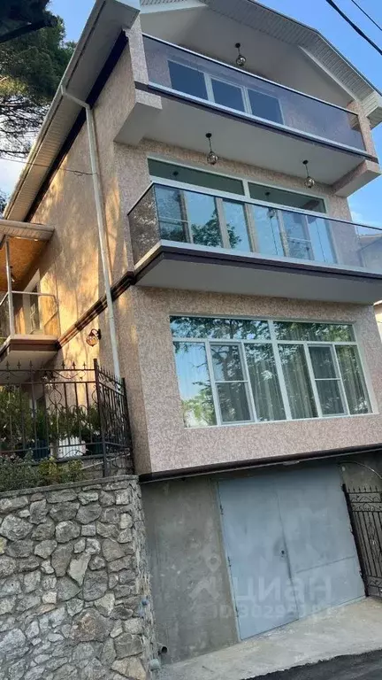 Дом в Крым, Ялта городской округ, Гаспра пгт ш. Алупкинское, 42И (110 ... - Фото 1