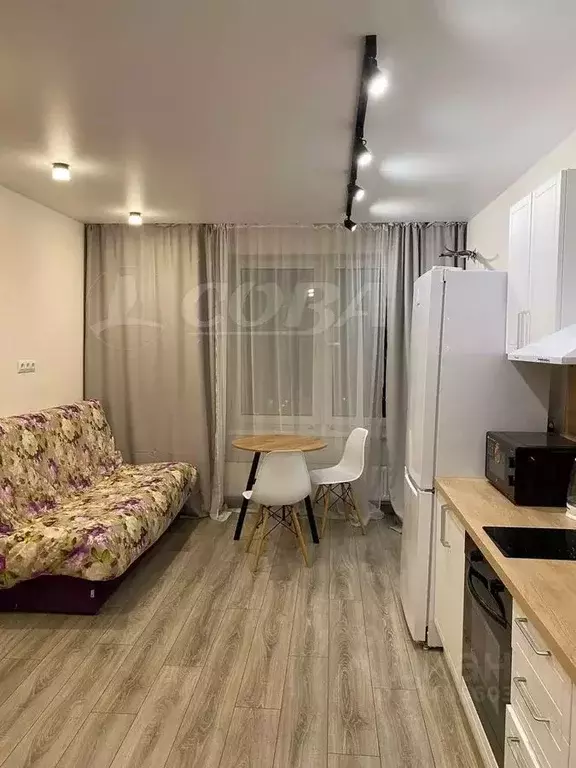 Студия Тюменская область, Тюмень ул. 50 лет Октября, 57Бк2 (36.0 м) - Фото 2