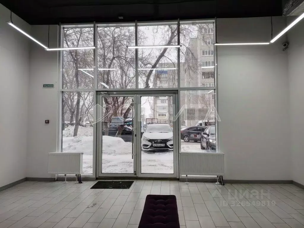 Помещение свободного назначения в Тюменская область, Тюмень ул. ... - Фото 1