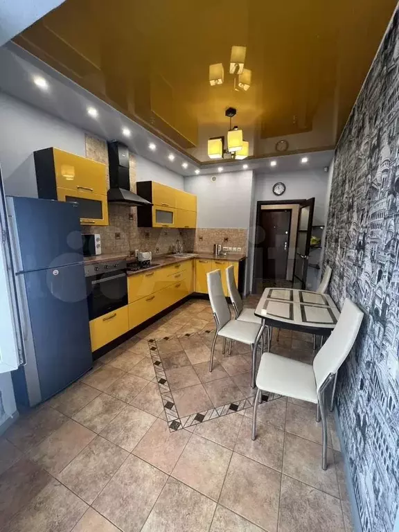 2-к. квартира, 65 м, 2/10 эт. - Фото 1
