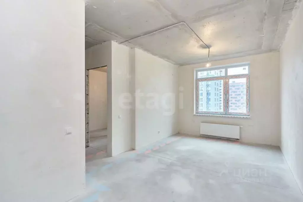 1-к кв. Тюменская область, Тюмень Харьковская ул., 76 (36.0 м) - Фото 1