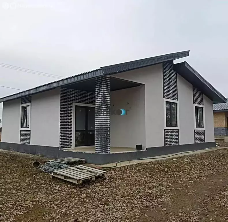 Дом в село Чесноковка, Томилинская улица (105 м) - Фото 1