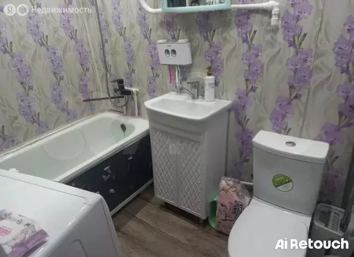 3-комнатная квартира: Ялуторовск, улица Новикова, 28 (58 м) - Фото 0