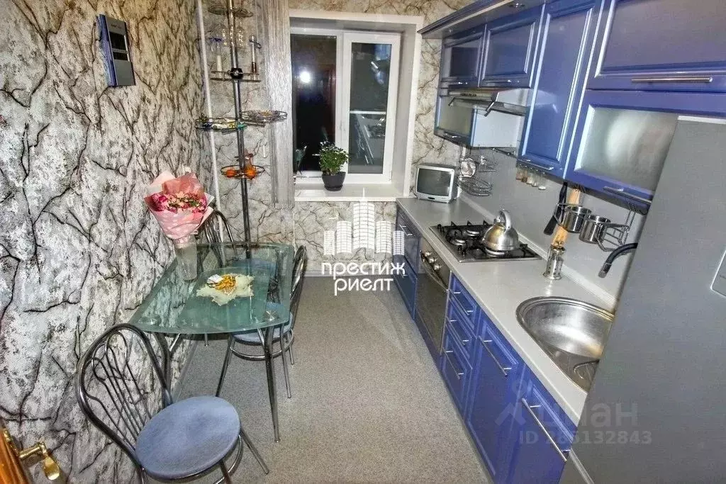 3-к кв. Калужская область, Калуга ул. Суворова, 60 (62.0 м) - Фото 0