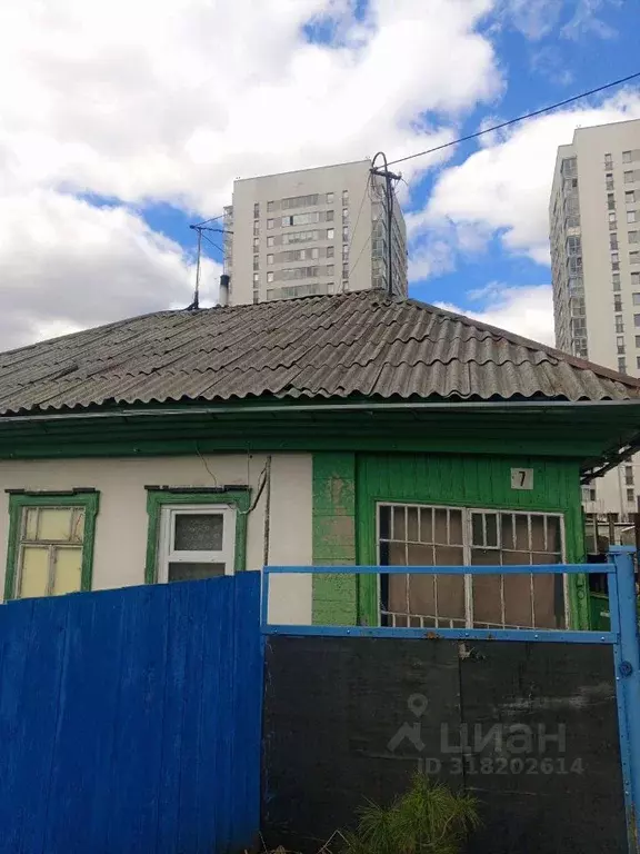 Дом в Новосибирская область, Новосибирск Шлюз мкр, ул. Сиреневая, 7 ... - Фото 1