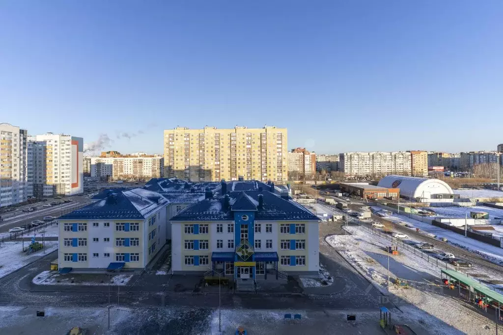 2-к кв. Тюменская область, Тюмень ул. Линейная, 7 (67.0 м) - Фото 1