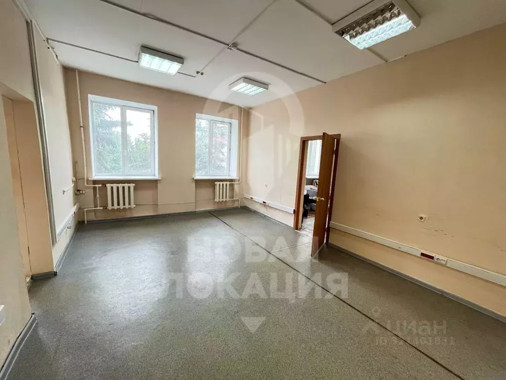 Офис в Омская область, Омск ул. Орджоникидзе, 48 (37 м) - Фото 1