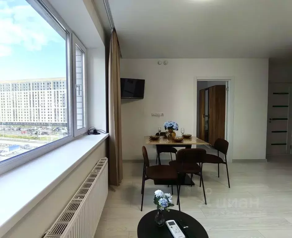 1-к кв. Тюменская область, Тюмень ул. Новоселов, 96 (40.0 м) - Фото 0