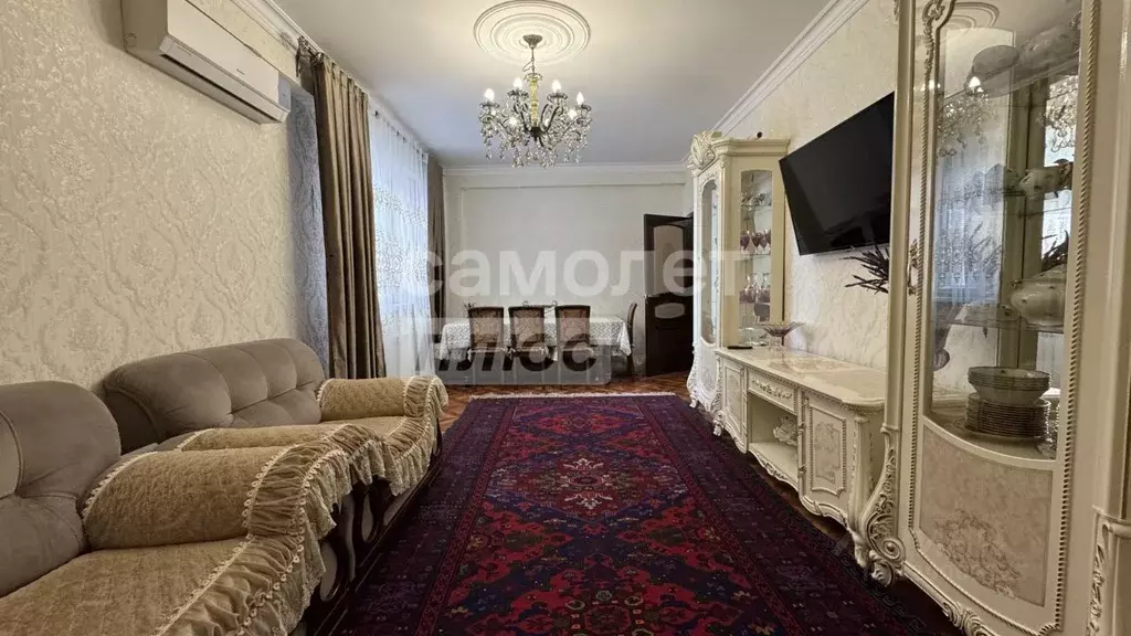 3-к кв. Дагестан, Дербент ул. Сальмана, 100 (90.0 м) - Фото 1