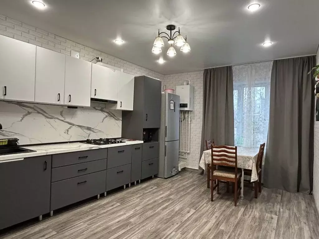 Коттедж в Челябинская область, Челябинск Шагольская ул., 54 (161 м) - Фото 1