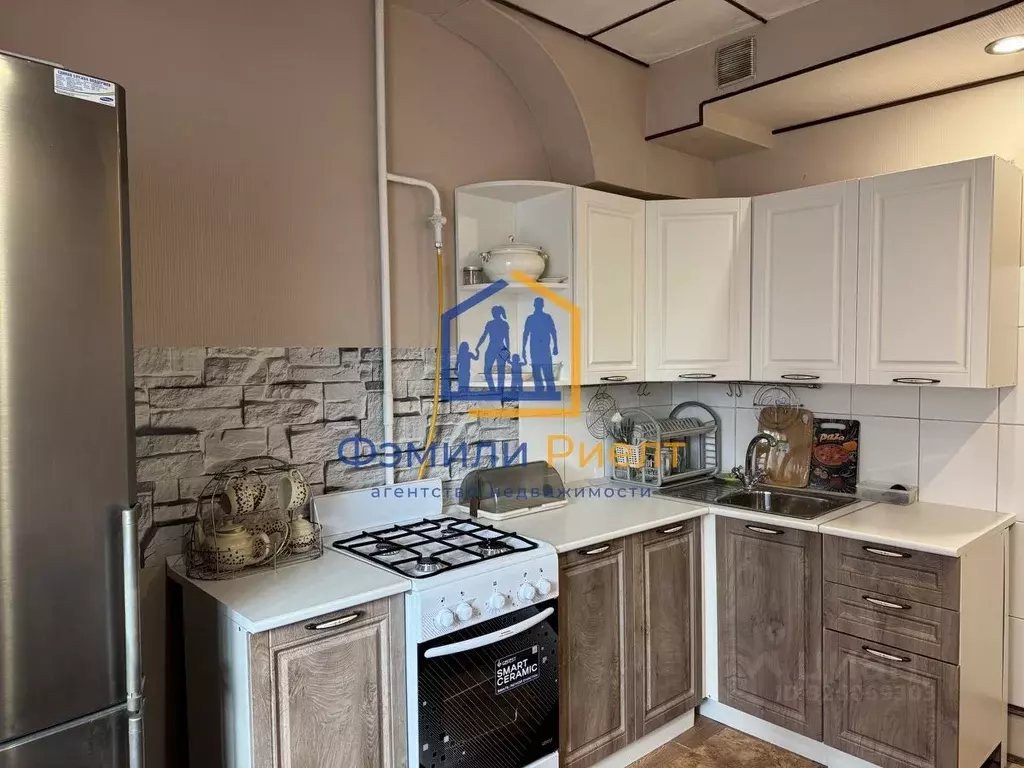 3-к кв. Калужская область, Обнинск Белкинская ул., 5 (65.9 м) - Фото 1