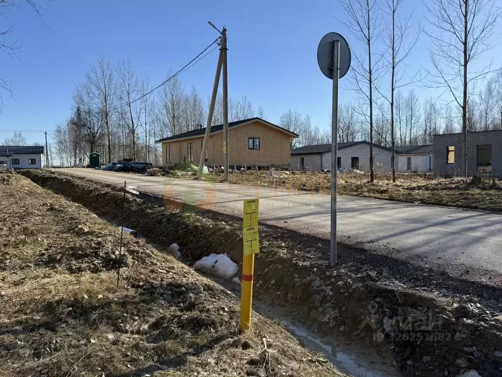 Участок в Санкт-Петербург, Санкт-Петербург, Павловск Павлов Скай кп,  ... - Фото 1