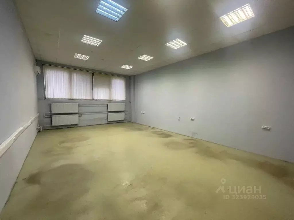 Производственное помещение в Санкт-Петербург ул. Ивана Фомина, 6Б ... - Фото 1