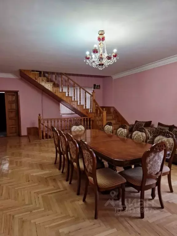 Дом в Кабардино-Балкария, Нальчик ул. Вологирова, 92 (460 м) - Фото 1