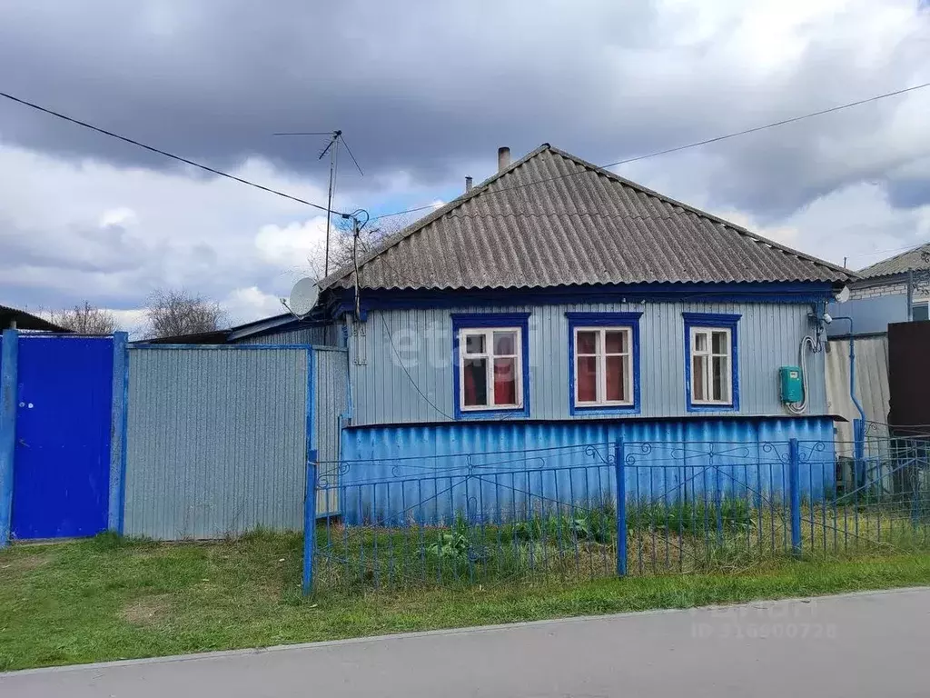 Дом в Белгородская область, Алексеевка Комсомольская ул. (45 м) - Фото 0