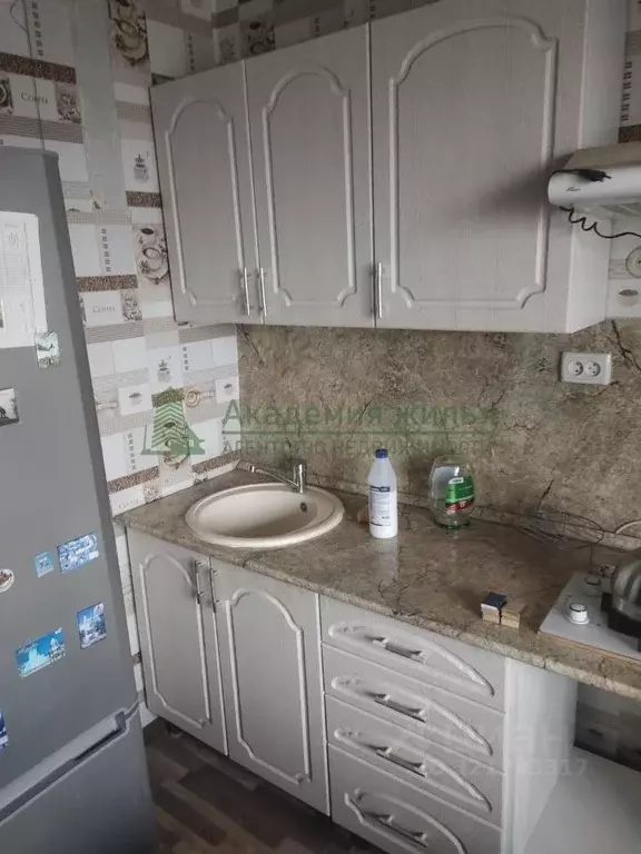 1-к кв. Саратовская область, Саратов Барнаульский туп., 8 (33.0 м) - Фото 0