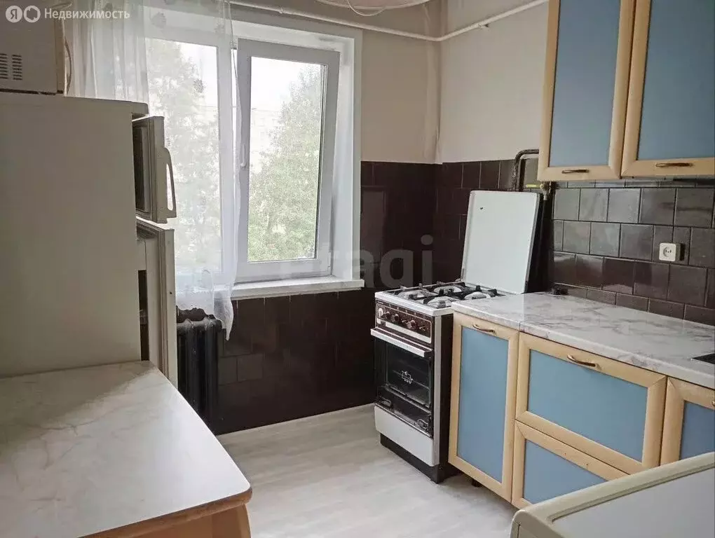 2-комнатная квартира: Омск, улица Красный Путь, 28А (48.3 м) - Фото 2