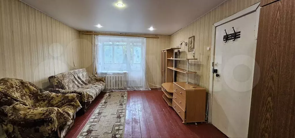 Комната 21 м в 4-к., 2/4 эт. - Фото 1