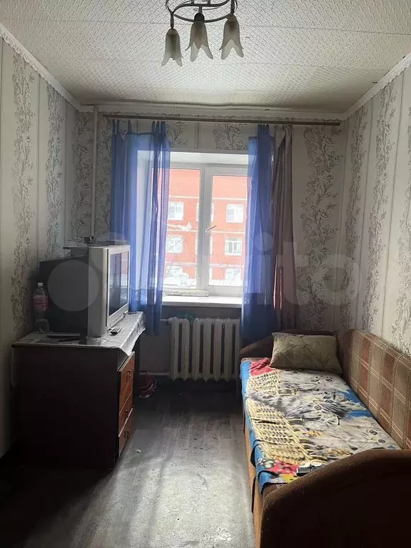 Комната 10 м в 5-к., 4/4 эт. - Фото 1
