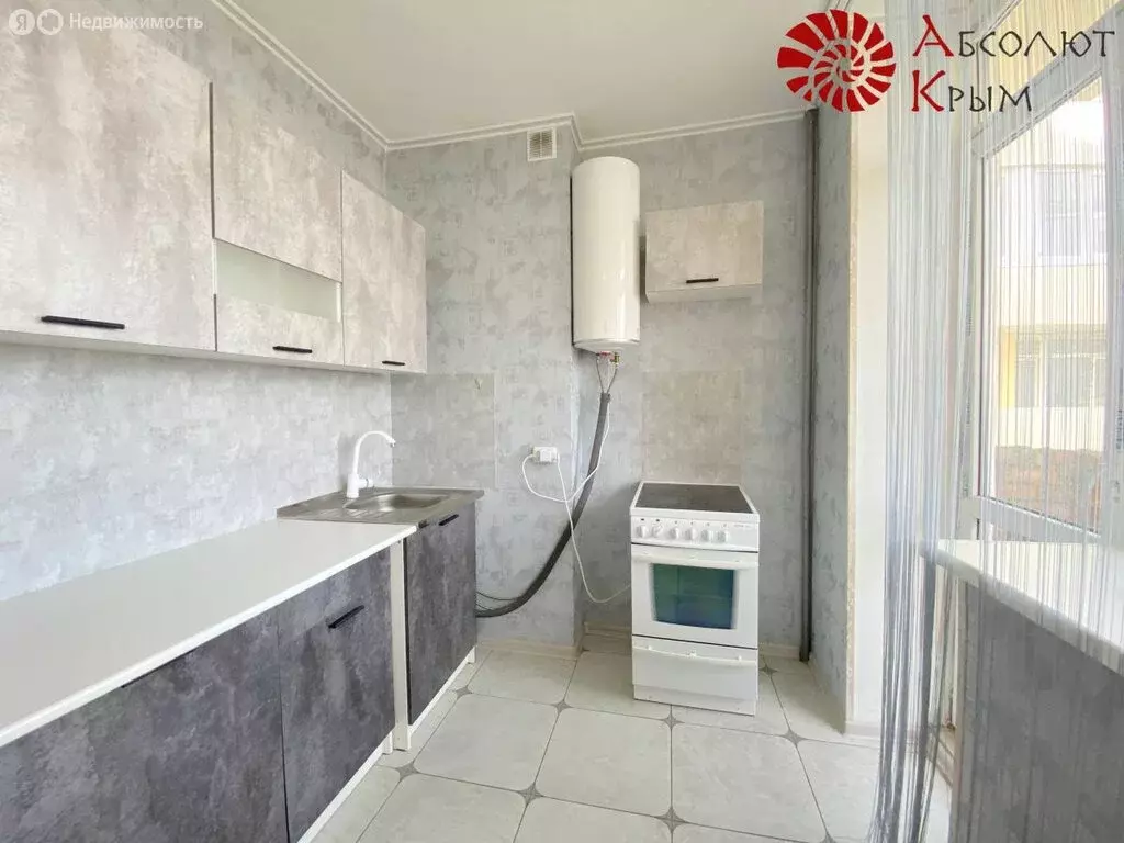 1-комнатная квартира: Феодосия, Симферопольское шоссе, 24Е (50.7 м) - Фото 0