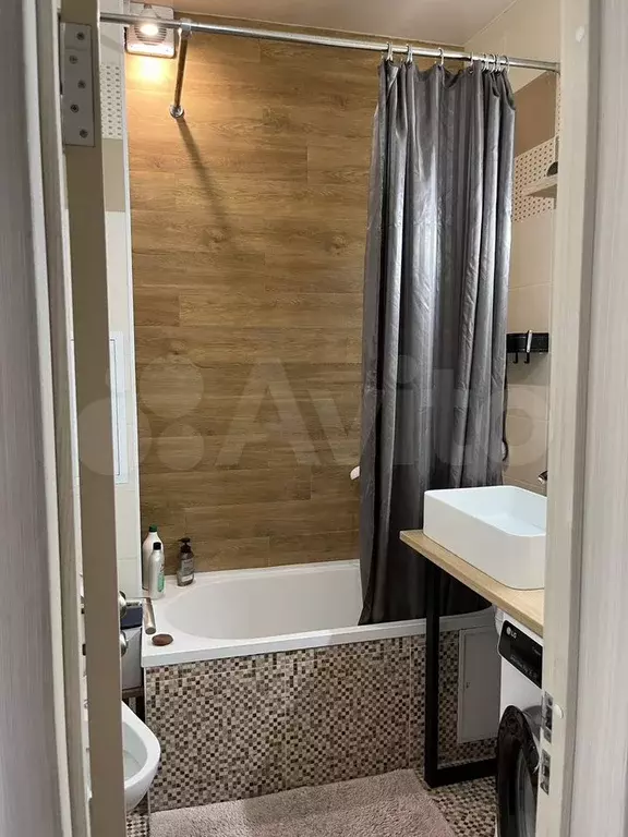 1-к. квартира, 42 м, 2/4 эт. - Фото 1