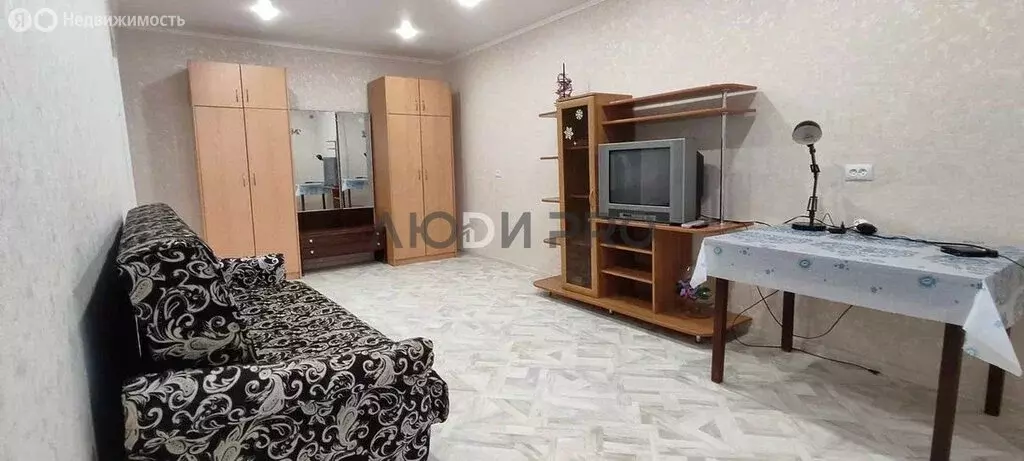 1-комнатная квартира: Энгельс, улица Маршала А.М. Василевского, 55 (35 ... - Фото 1