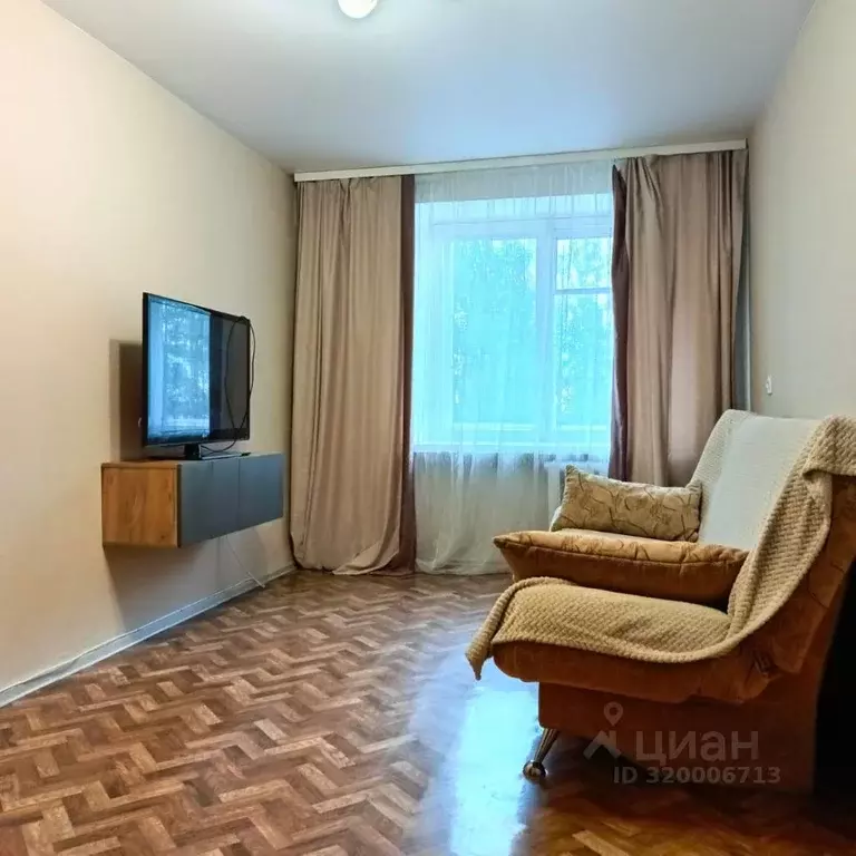 2-к кв. Омская область, Омск ул. Серова, 22 (50.0 м) - Фото 0