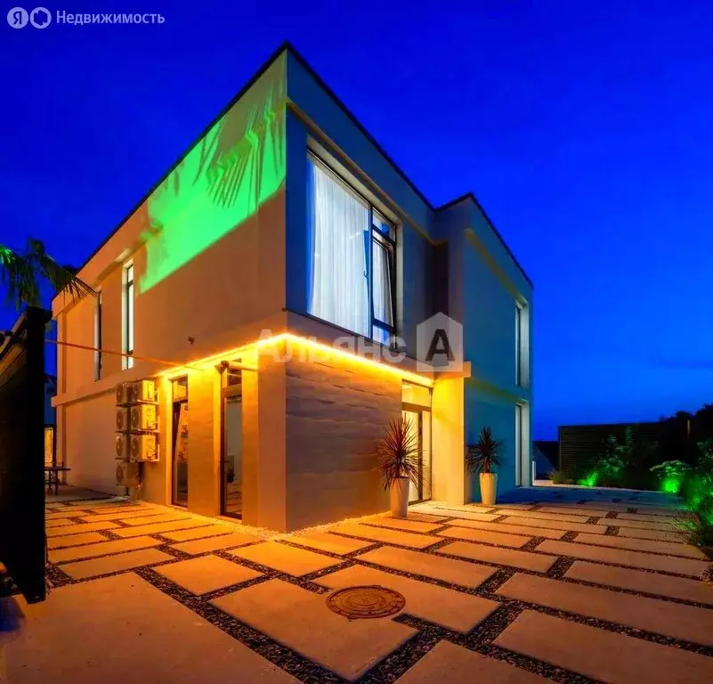 Дом в Сочи, улица Ручей Видный (250 м) - Фото 1