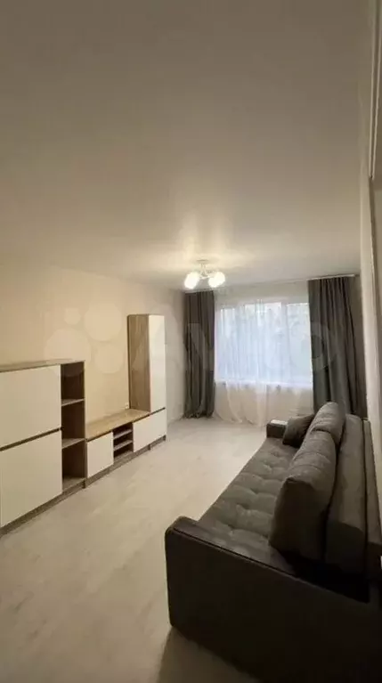 1-к. квартира, 35 м, 8/9 эт. - Фото 0