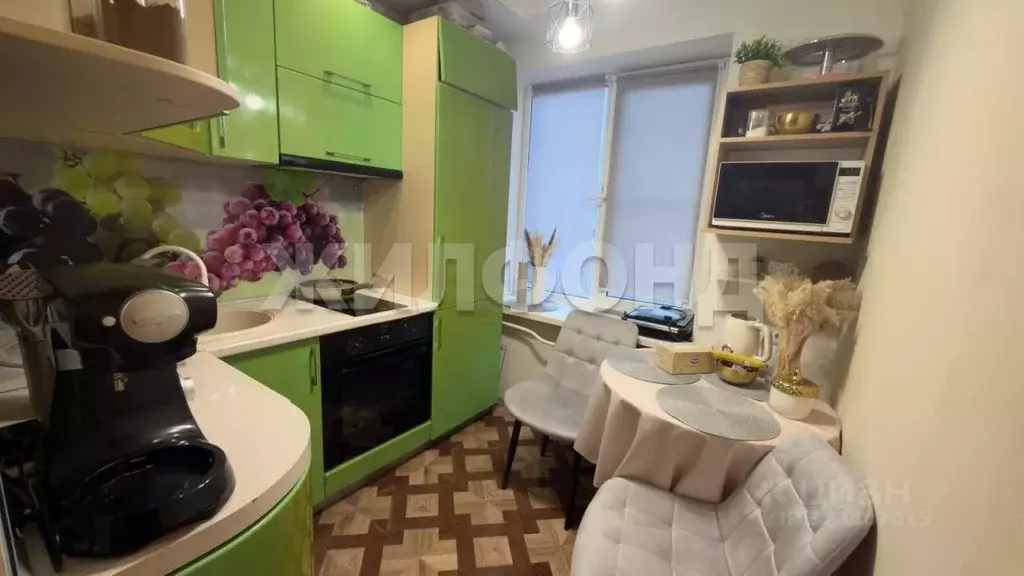 3-к кв. Новосибирская область, Коченевский район, с. Прокудское ул. ... - Фото 2