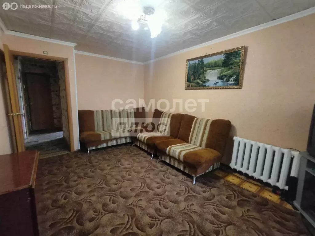 2-комнатная квартира: Октябрьский, Совхозная улица, 9 (46.6 м) - Фото 0