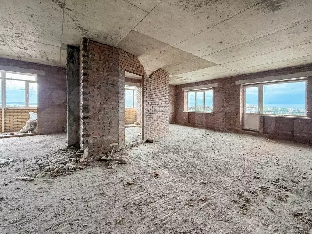 3-к. квартира, 131 м, 6/8 эт. - Фото 0