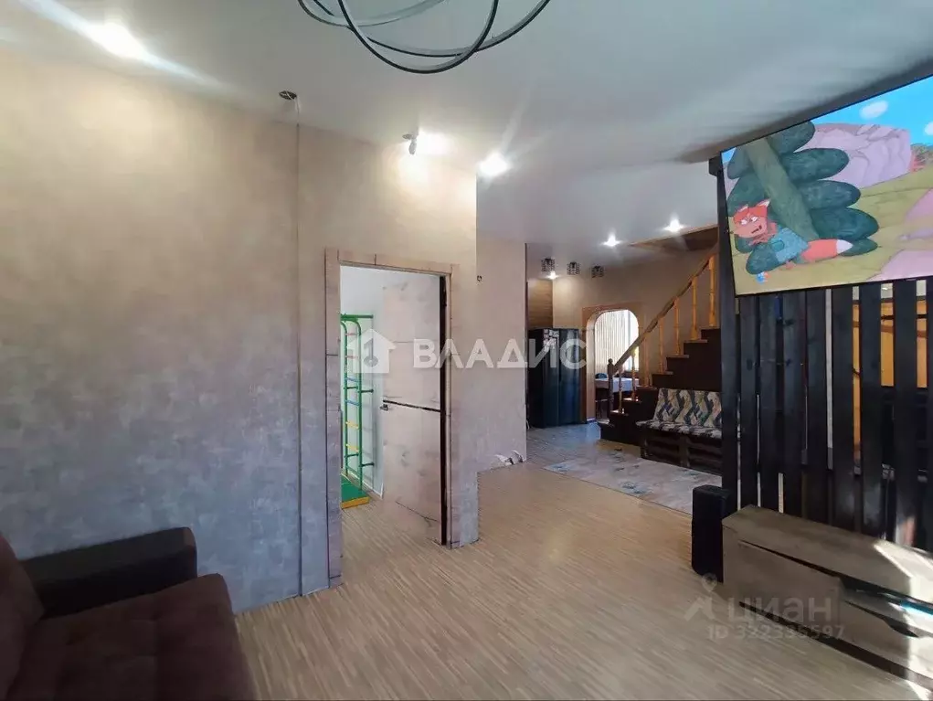 Дом в Бурятия, Тарбагатайский район, Саянтуйское с/пос, с. Нижний ... - Фото 2