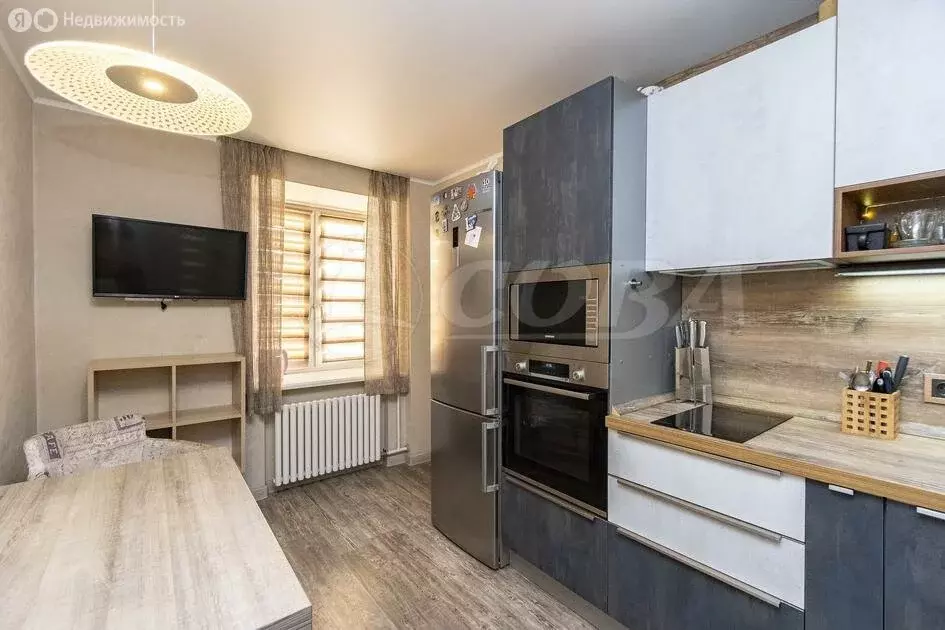 4-комнатная квартира: Тюмень, улица 50 лет Октября, 70 (72 м) - Фото 2