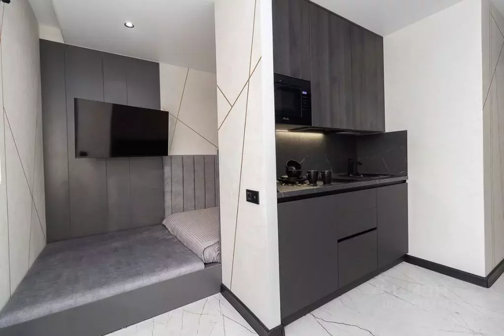 Студия Краснодарский край, Краснодар Черкасская ул., 9 (25.0 м) - Фото 1