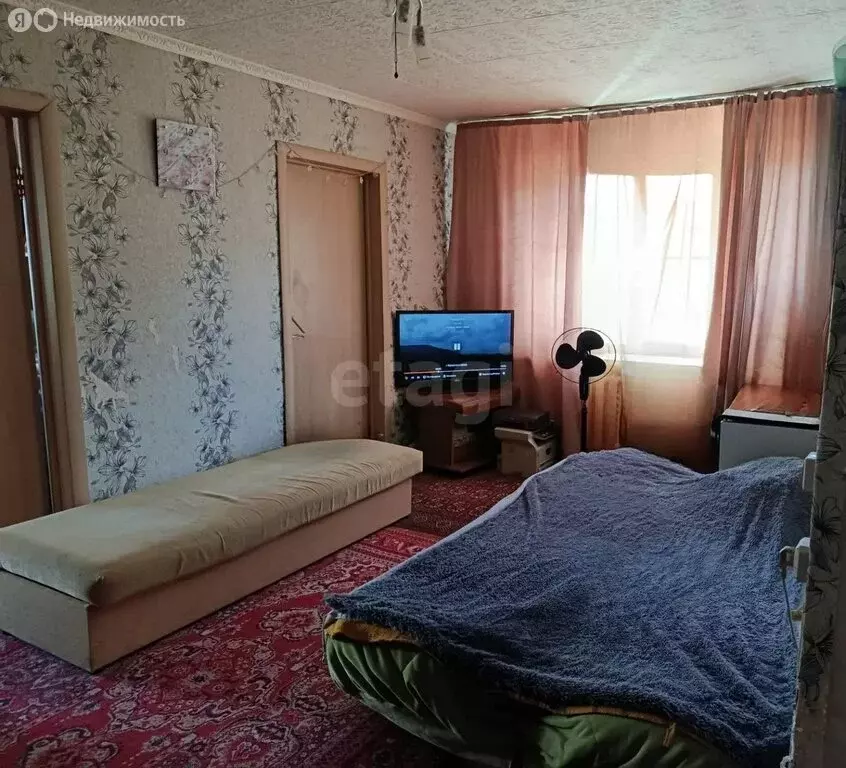 3-комнатная квартира: Чебаркуль, улица 9 Мая, 13 (60 м) - Фото 1