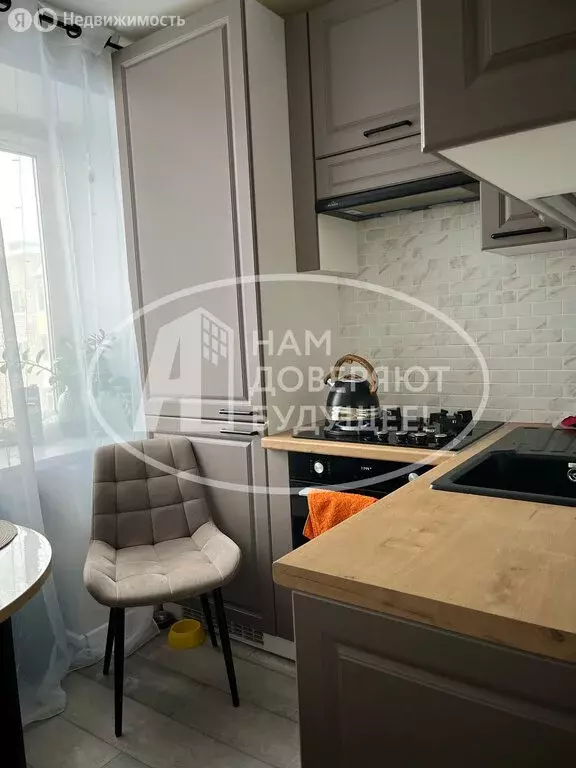 3-комнатная квартира: Чернушка, Коммунистическая улица, 35 (60.2 м) - Фото 0