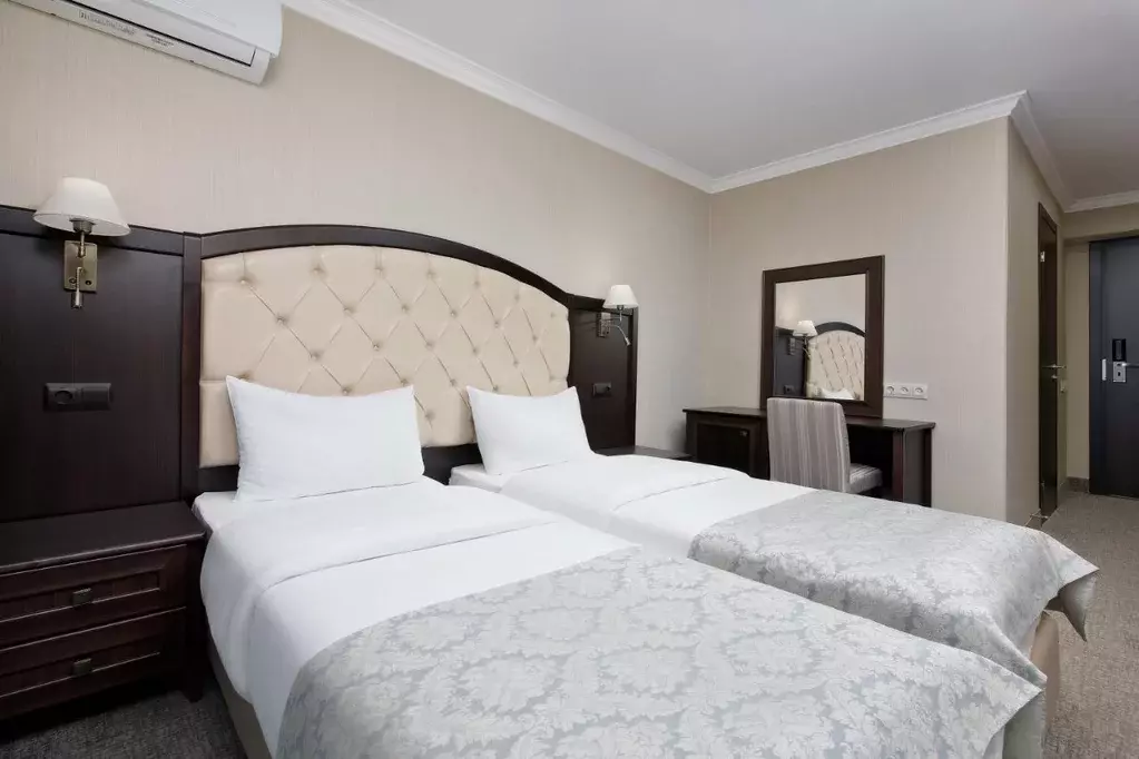 Комната Ставропольский край, Кисловодск ул. Урицкого, 4 (18.0 м) - Фото 1