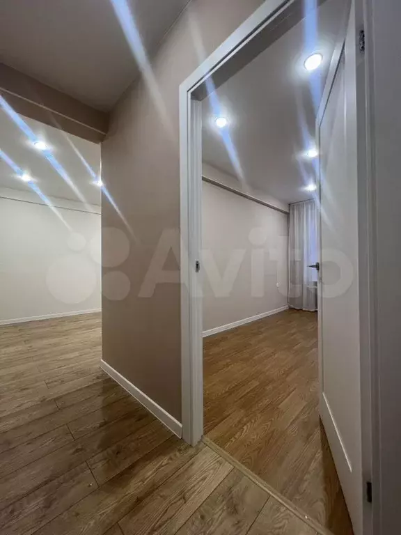 3-к. квартира, 60 м, 2/5 эт. - Фото 0