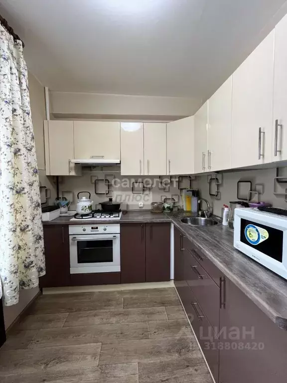 4-к кв. Удмуртия, Ижевск ул. Карла Маркса, 126 (67.8 м) - Фото 1