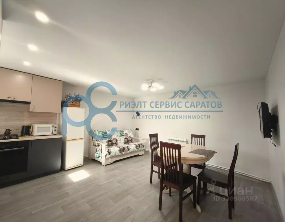 Дом в Саратовская область, Саратов ул. Имени В.Г. Белинского, 1 (45 м) - Фото 2