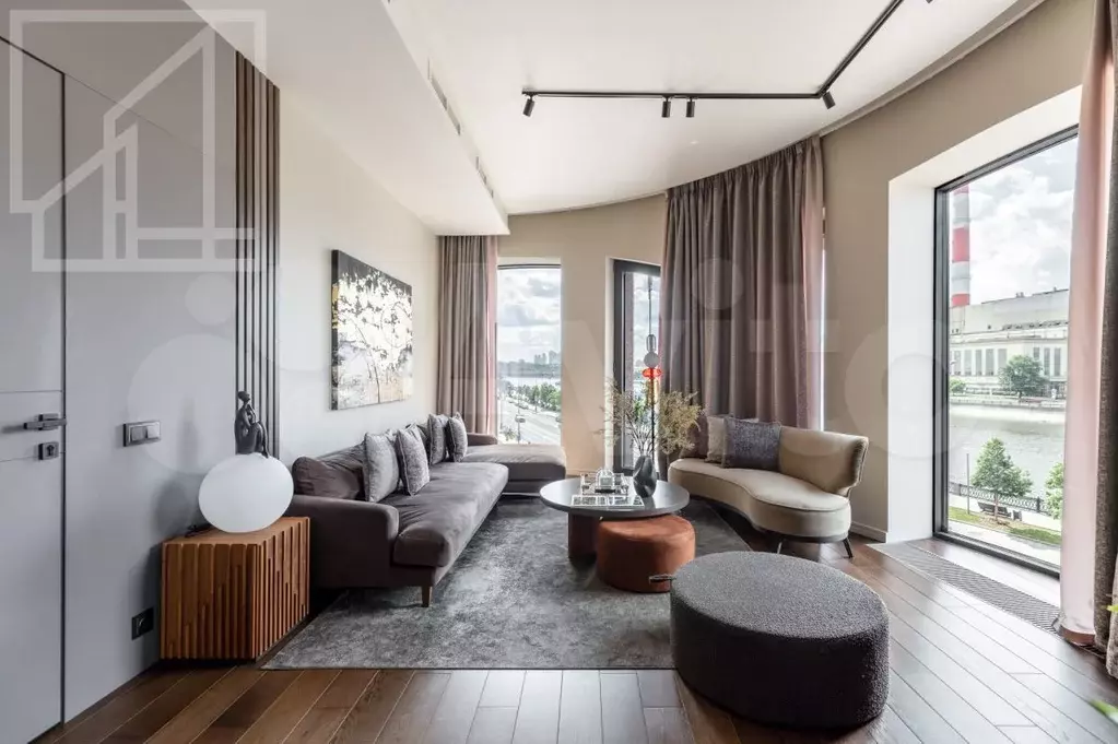2-к. квартира, 150 м, 3/9 эт. - Фото 1
