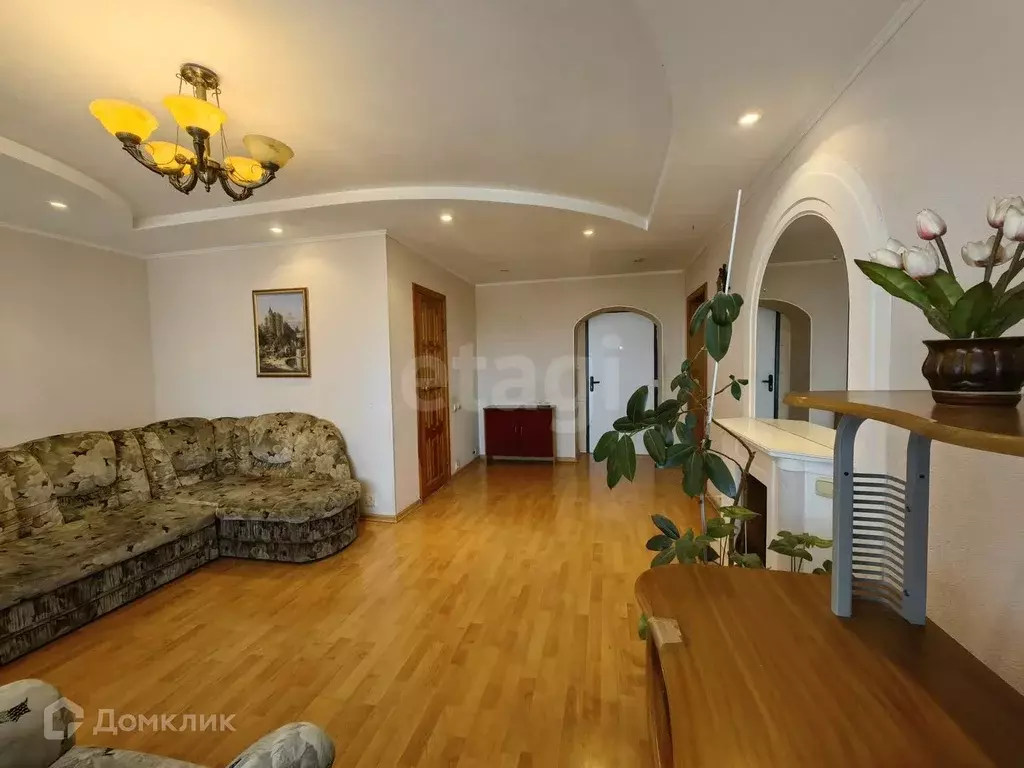 Продаётся 4-к квартира, 104.8 м - Фото 1