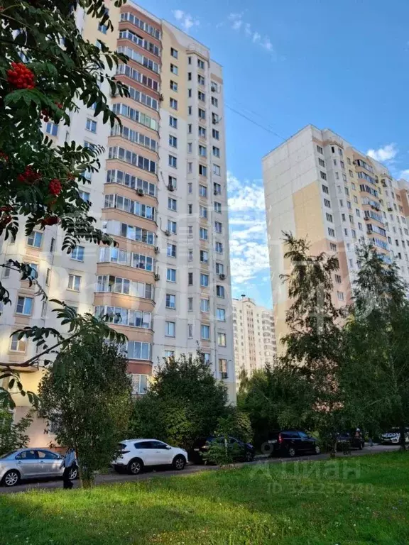 3-к кв. Курская область, Курск просп. Вячеслава Клыкова, 39 (78.0 м) - Фото 0