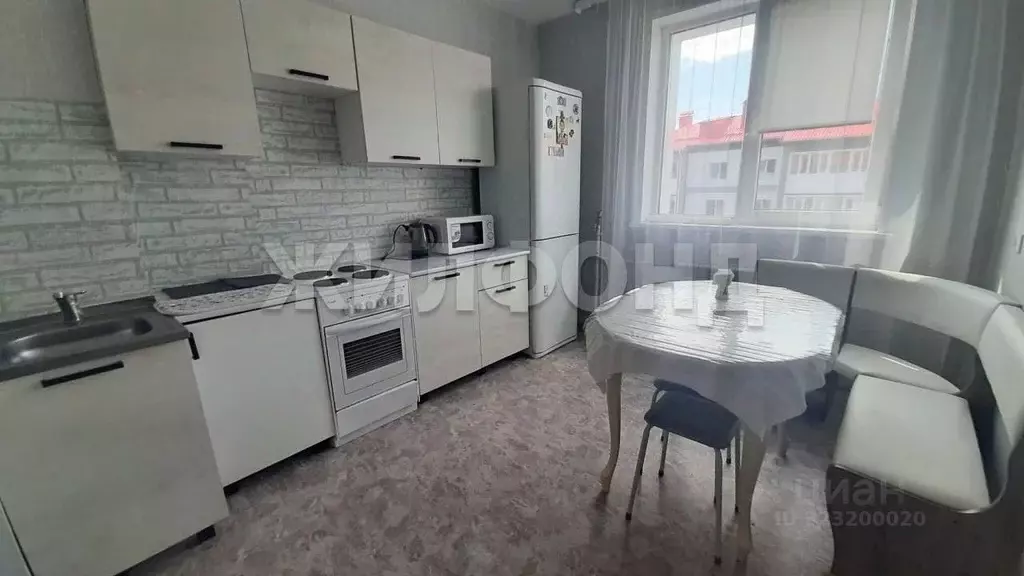 1-к кв. Ханты-Мансийский АО, Когалым Олимпийская ул., 31 (40.0 м) - Фото 1